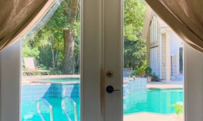 Sorrento Cottage | Escape to a 3 Day Digital Detox Cottage at a Boutique Wellness Horse Ranch!