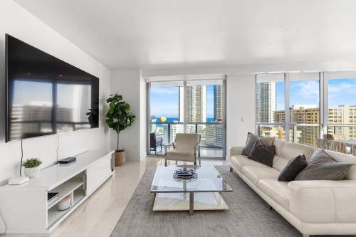 Hallandale Beach Apartment | Escape to Beachwalk Resort in Chic Apartment