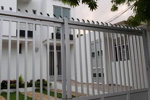 Sur Occidente Apartment | Espectacular casa con parqueadero bien ubicada