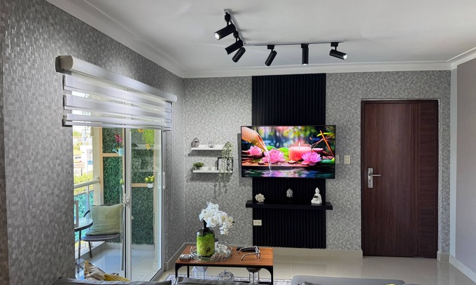 Punal Apartment | ESPINAL APARTMENT , 10 minutes away from airport of Santiago