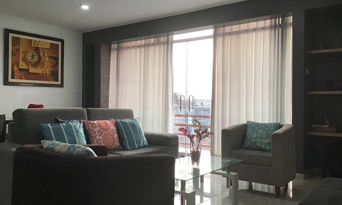 Chiclayo Apartment | Estadia Palmira, Moderno y Amplio Department de 115 m2, Seguridad y Tranquilidad