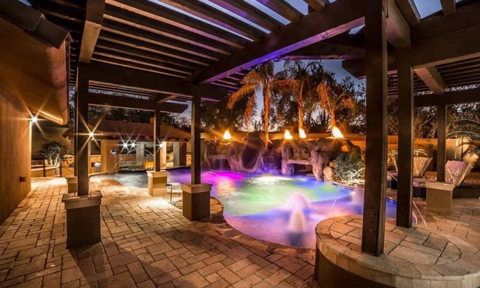 Paradise Hills Villa | Estate Resort Style Oasis 6BDRM, 5.5 Bath Heated Pool with Misters