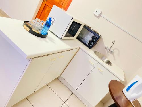 Bluewater Bay House | EThembeni Guesthouse