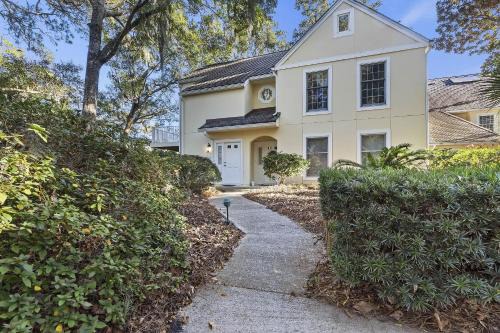 Shipyard Plantation Apartment | Evian 166