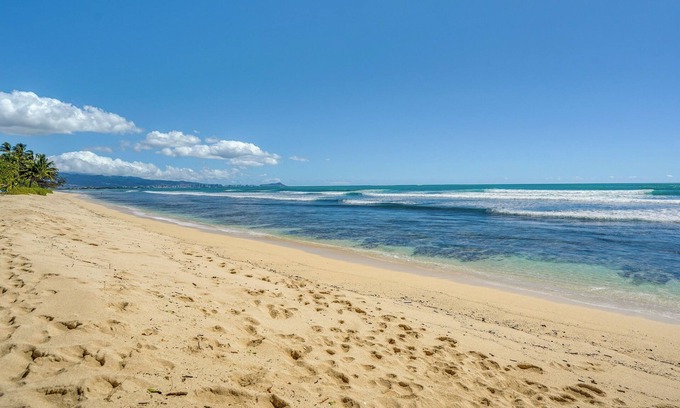 Ewa Apartment | Ewa Beach Apartment ~ 1 Mi to Puʻuloa Beach Park!