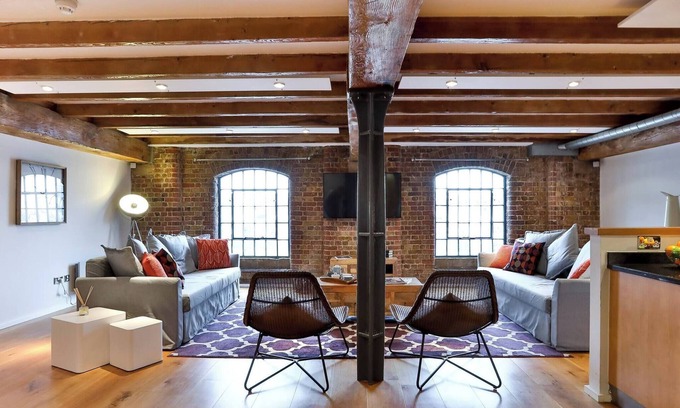 Docklands Apartment | ExCel Warehouse Conversion by Wild Roses