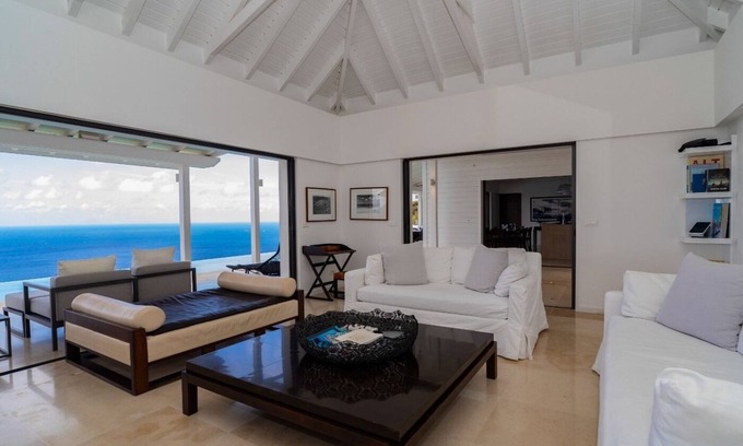 Gustavia Villa | Exceptional 4 BDRM Villa w Jacuzzi and Pool