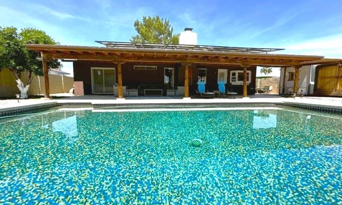 North Mountain House | Exceptional! Remodeled 3Bd/2Ba with GIANT Private Pool and Covered Patio