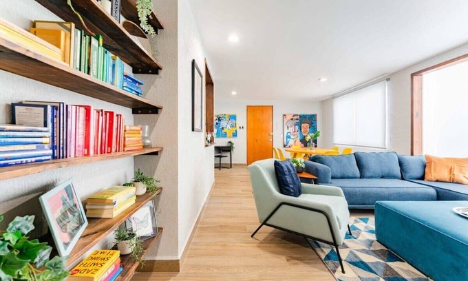 Colonia Roma Condo | Exciting Central Roma Condo, Parque Mexico 550m!