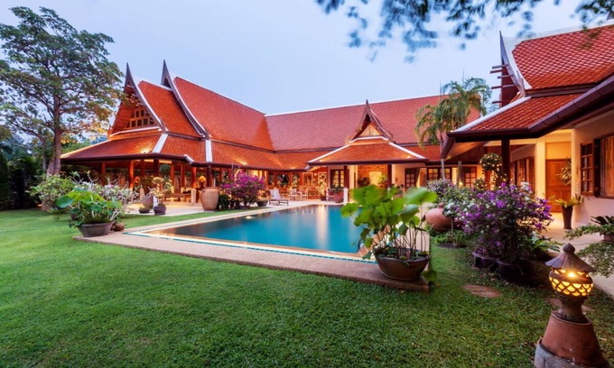 Rawai Villa | Exclusive and Intimate Luxury Pool Villa in Vast Garden - Thai Traditional Style