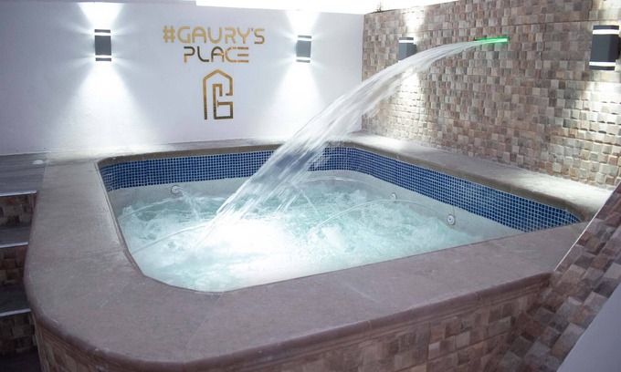 Renacimiento Apartment | Exclusive Apt w/Private Jacuzzi, terrace, BBQ, wifi and more.