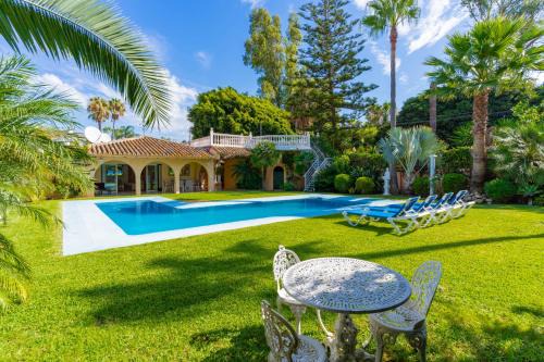 Puerto Banus Villa | Exclusive Villa Elmessidor