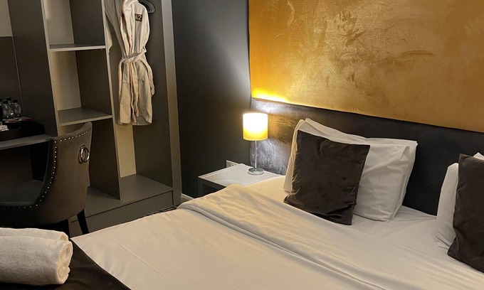 Scunthorpe Hotel | executive double/twin bedroom with en suite