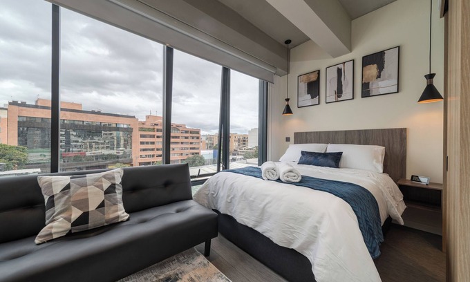 San Patricio Apartment | Executive Loft in Chicó Norte – Modern & Central