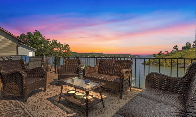 Climax Springs House | Expansive Deck, Private Dock, Boat Slip and Stunning Views