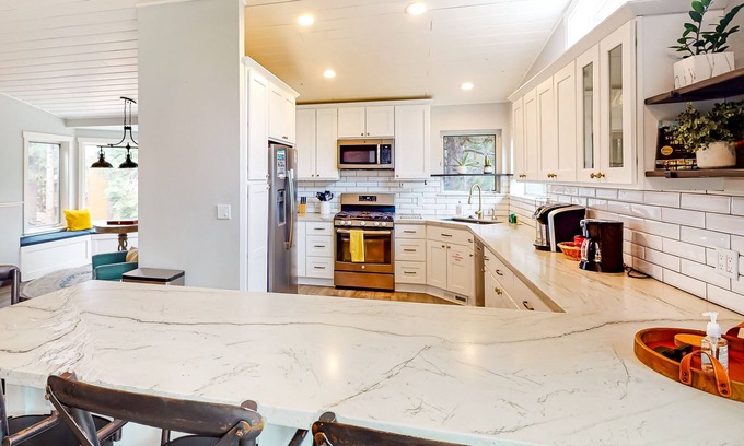 North Upper Truckee House | Expansive Mountain-View Gem on Serene Half-Acre | Near Skiing, Golf & Beaches