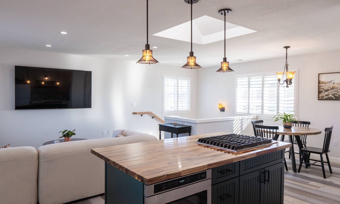 San Martin Other | Experience rural charm near Morgan Hill Sports Complex and Gilroy Gardens