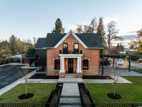 Downtown Bozeman House | Experience the Romance of The Historic Rouse House