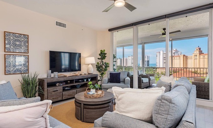 Vanderbilt Beach Condo | Experience the Ultimate Vacation at Regatta!