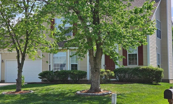 Davis Lake - Eastfield House | Exquisite 3BR+BonusRm/5 Beds/2.5 bath/Workspace/Family Friendly/REDUCED PRICE