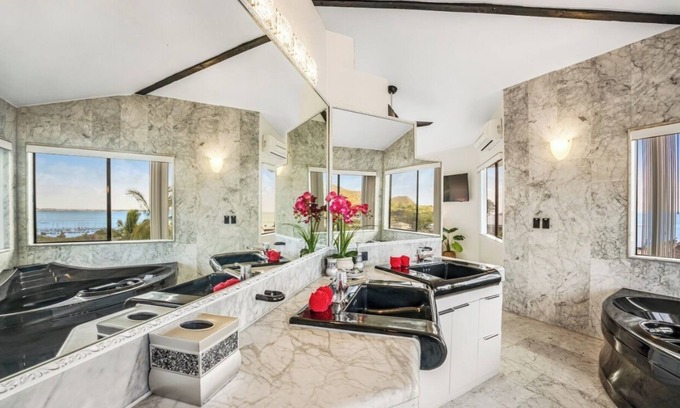 Kaneohe Villa | Exquisite Master Suite Plus Cozy Bedroom with 1.5 Baths, in Kaneohe Bay, Hawaii