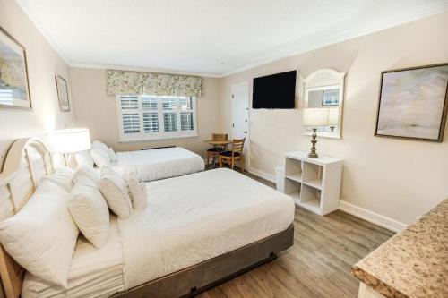 Litchfield by the Sea Apartment | Exquisite Unit on the 1st Flr Resort View Room