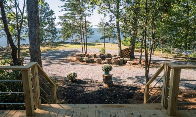 Menlo Cabin | Extend Your Stay - 10% off 3 Nights or Longer This Summer