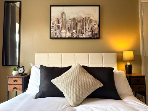 Doncaster House | Extended Stay Welcome - Sleeps 5 - Free Parking