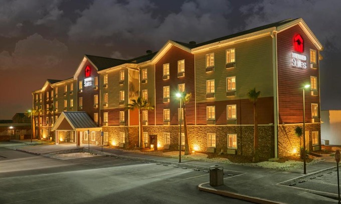 Apodaca Apartment | Extended Suites Monterrey Aeropuerto