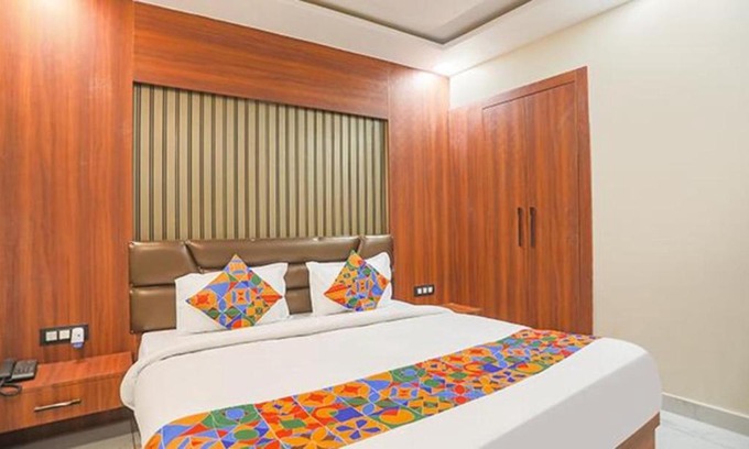 Allahabad Hotel | FabHotel The Treenity House