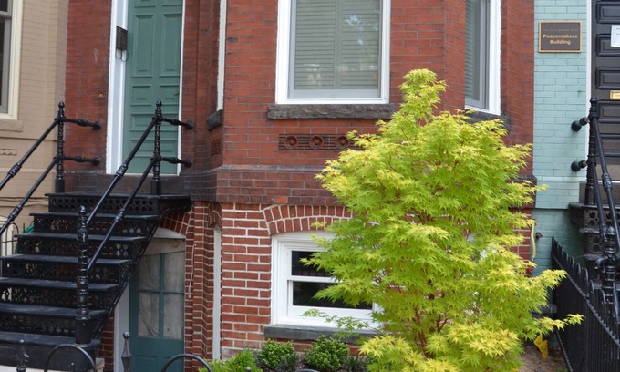 Capitol Hill House | Fabulous 1890 Victorian home on Capitol Hill, only 100 steps to subway station!