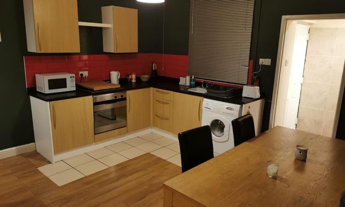 Hardstoft House | Fabulous 2 bed property set in a village location