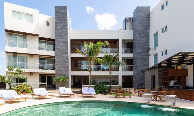 Akumal Apartment | Fabulous & Exclusive Apartments With Sea View Pool BBQ Garden