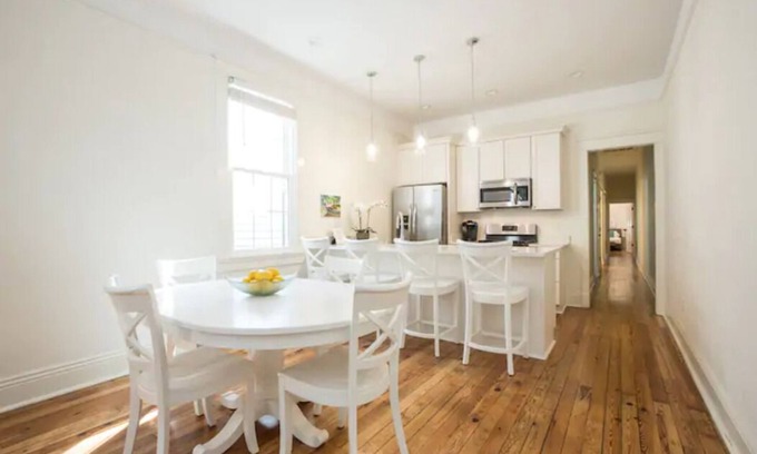 Uptown Historic District Apartment | Fabulous Location on Magazine Street!