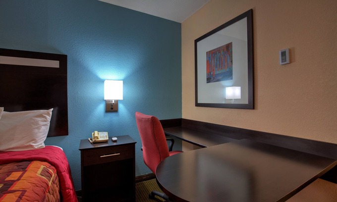 Memphis Hotel | Fair View Inn & Suites