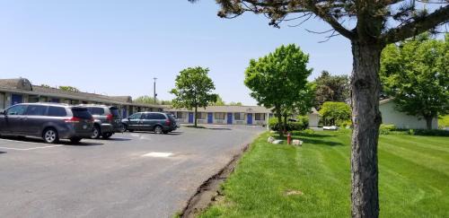 London Hotel | FairBridge Inn Express London