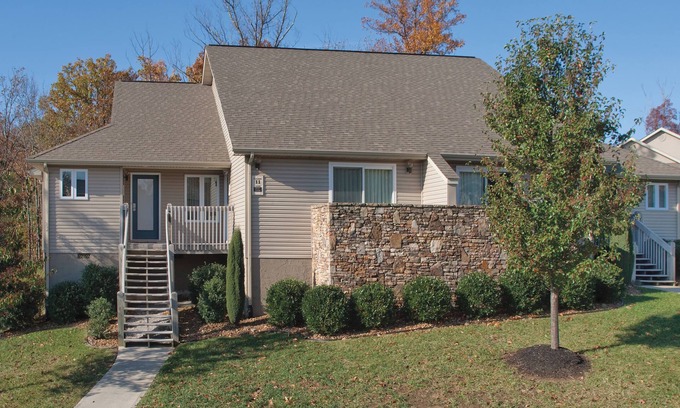 Fairfield Glade Resort | Fairfield Glade, TN: 2 BR Suite w/Whirlpool Tub, Lakes, Golf, Beaches & More!