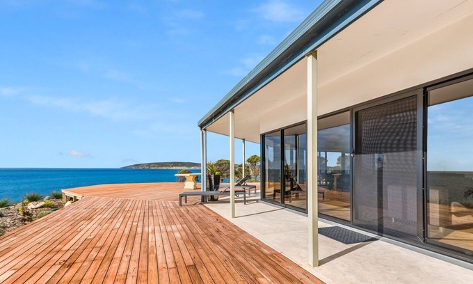 Emu Bay House | Fairfield House - 17 Rookery Road