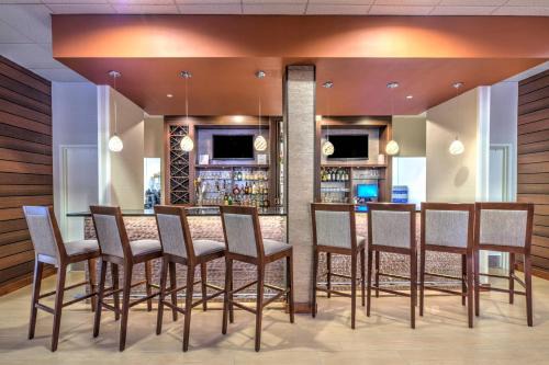 Durham Hotel | Fairfield Inn and Suites by Marriott Durham Southpoint