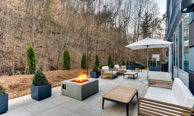 Dalton Hotel | Fairfield Inn & Suites by Marriott Dalton