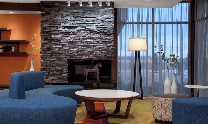 Marion Hotel | Fairfield Inn & Suites by Marriott Memphis Marion, AR
