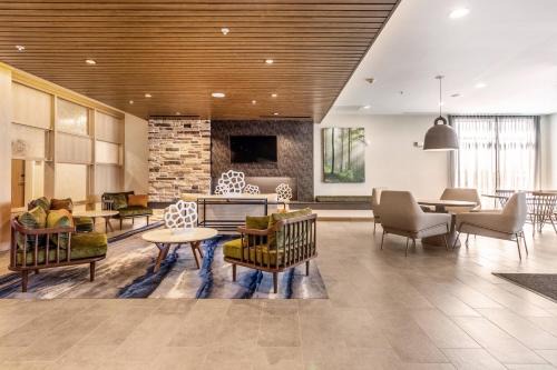 Southeast Arlington Hotel | Fairfield Inn & Suites Dallas Arlington South