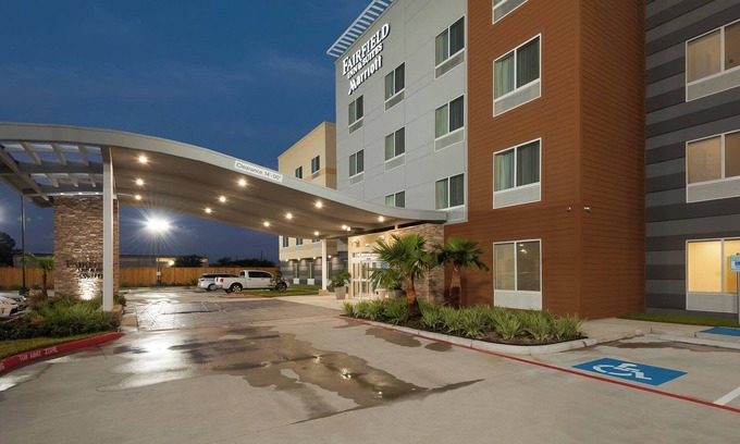 Barker Hotel | Fairfield Inn & Suites Houston Northwest/Willowbrook