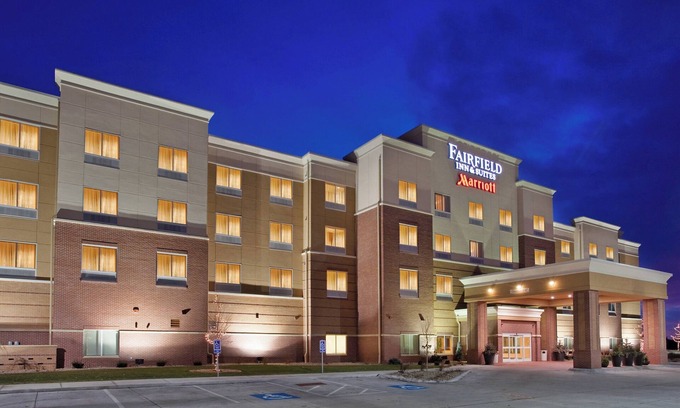 Kearney Hotel | Fairfield Inn & Suites Kearney