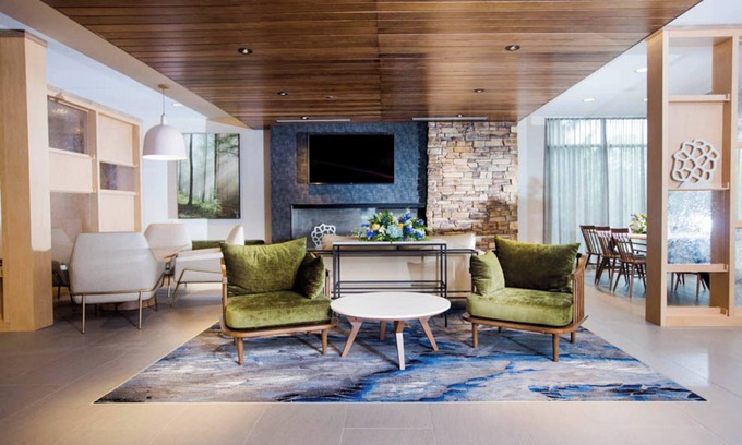 Broomall Hotel | Fairfield Inn & Suites Philadelphia Broomall/Newtown Square