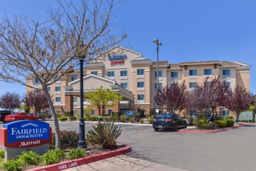 Santa Maria Hotel | Fairfield Inn & Suites Santa Maria