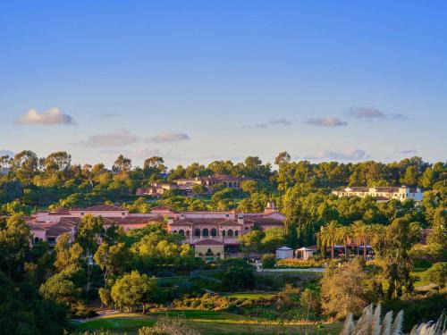 Carmel Valley Hotel | Fairmont Grand Del Mar