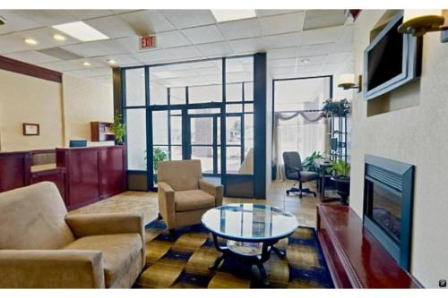 Hesston Hotel | Fairview Inn By OYO Hesston I-135