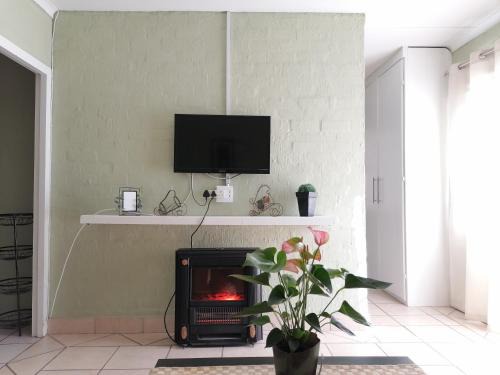 Kenton on Sea House | Falcon Nest Ekupumleni