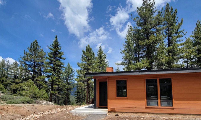 Reno House | Fall is here at Lake Tahoe! Enjoy nature and all it offers at Mt. Rose.